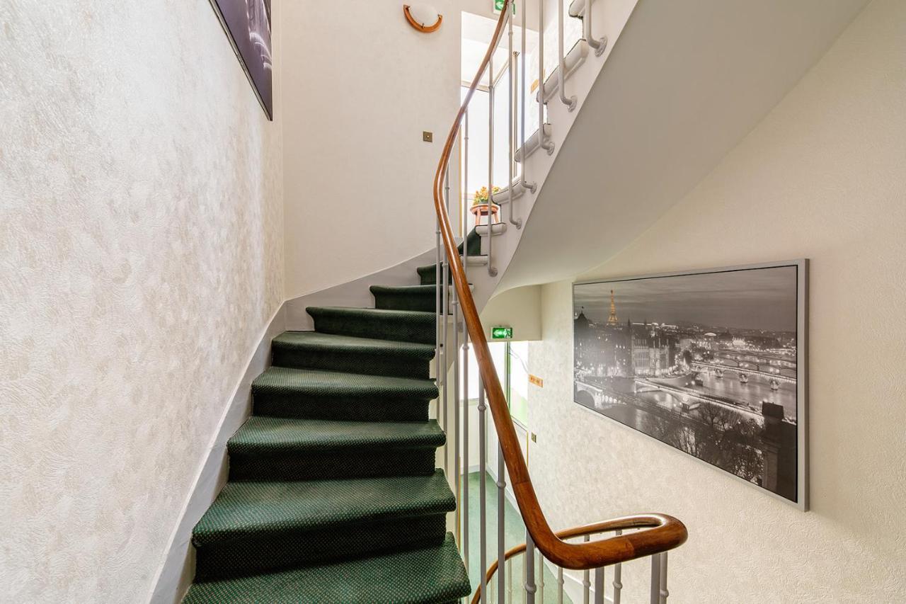 Crystal Hotel Levallois-Perret Buitenkant foto