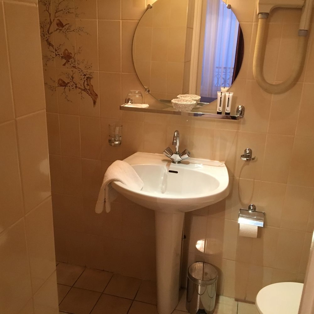 Crystal Hotel Levallois-Perret Buitenkant foto